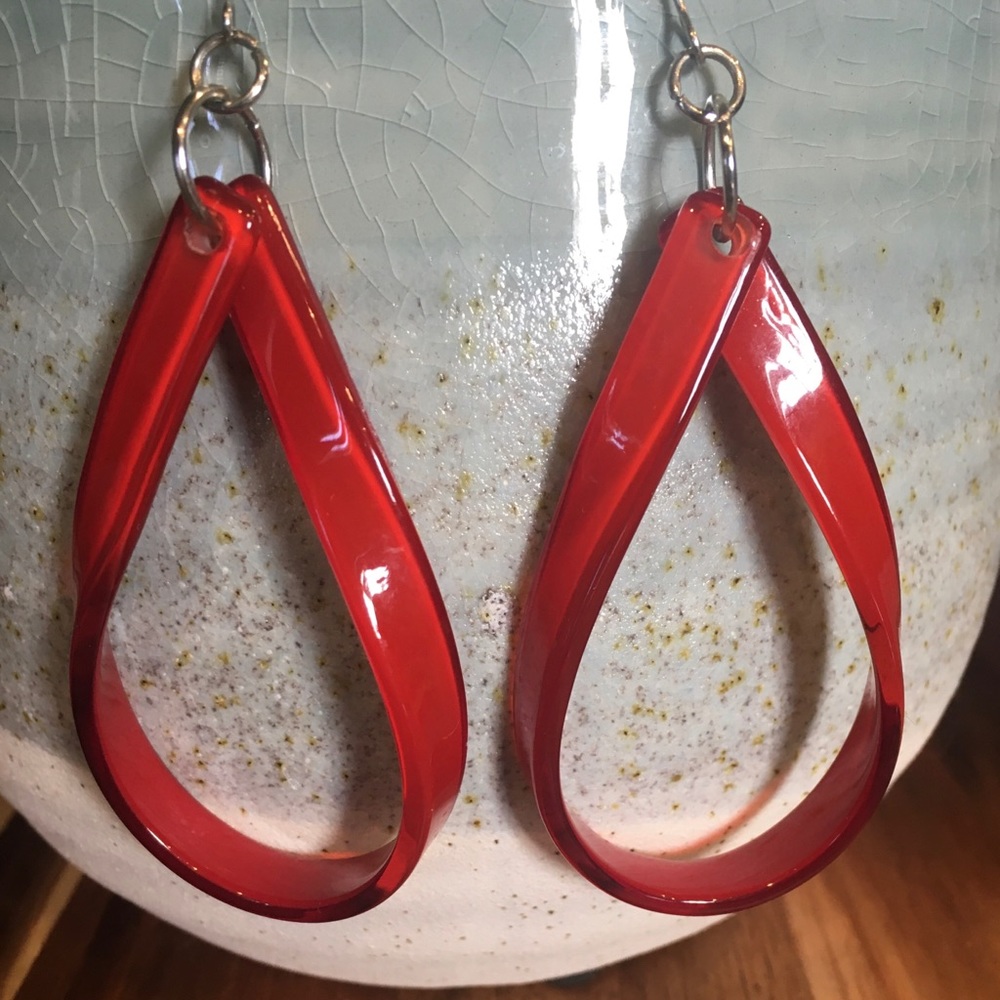 Zenzii Resin Earrings